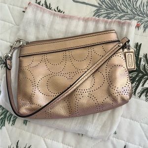 COACH Wristlet Rose Gold